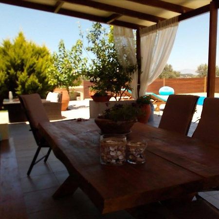 House Veggera - Private Swimming Pool Guest House Pombia Bagian luar foto